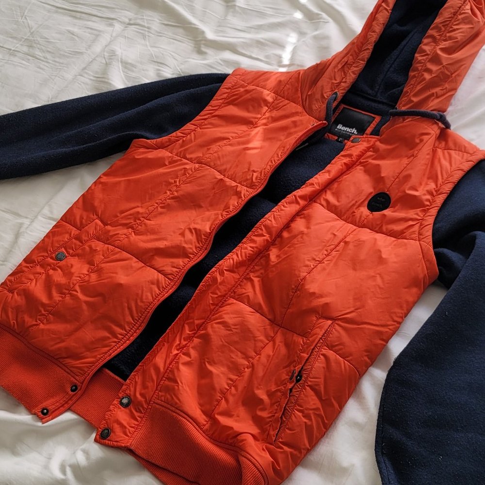 Bench. Urbanwear Orange Zipper Hoodie - size L US